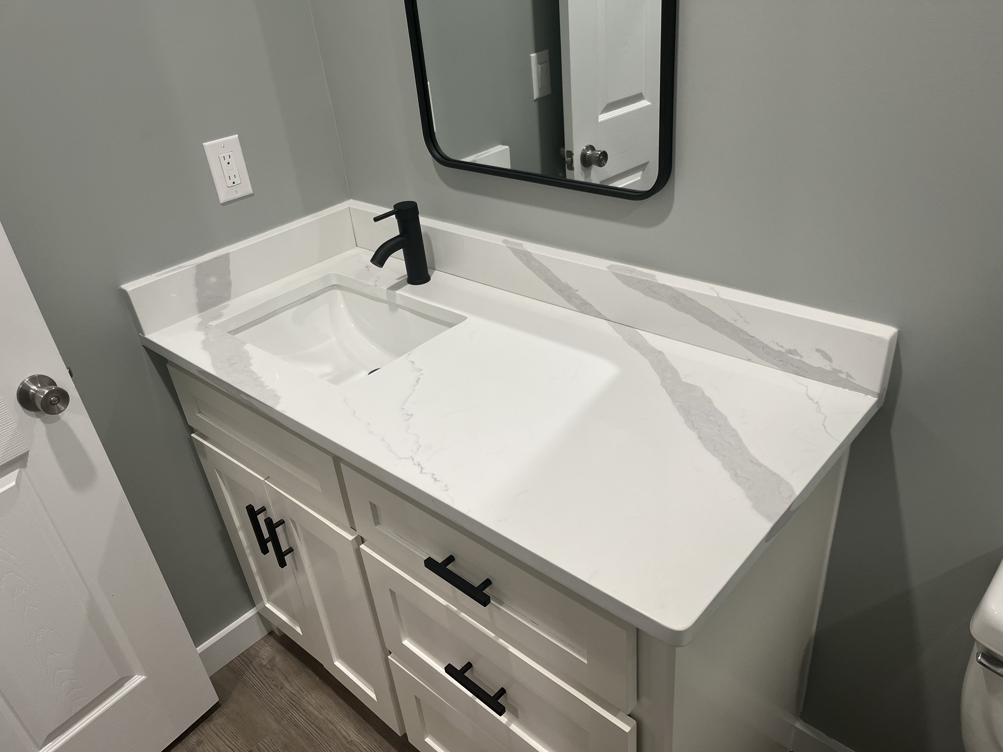 Arabescato Quartz Detail